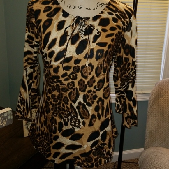 Leopard top - Picture 6 of 6